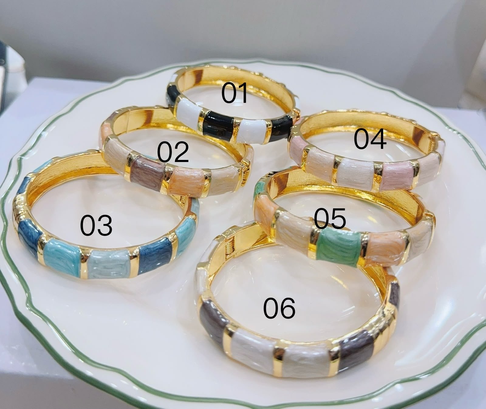 1780538a-e13c-439e-91e9-c44d9a6b56f4